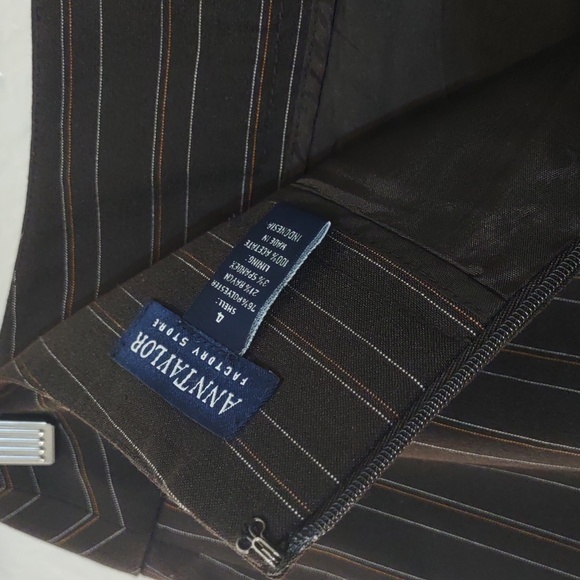 SLIGHTLY USED ANN TAYLOR SIZE 4 COLOR BROWN AND WHITE AND ORANGE - Picture 7 of 10